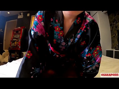 ❤️ Neska cosplay gazteak sexua orgasma arte maite du zaldizko emakume baten zorrotada batekin eta putzarekin. Japoniako jantzi tradizionalarekin, puxi iletsua eta titi ederrak dituen neska asiarra, afizionatuen bideoan, jostailu putzekin masturbazioa erakusten duena. Sakura 3 OSAKAPORN. Porno gugan ❌❤