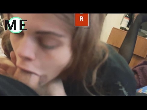 ❤️ Eztarria, galtza urratuak eta takoi urratuak elkartzeko atseginak dira Porno gugan ❌❤